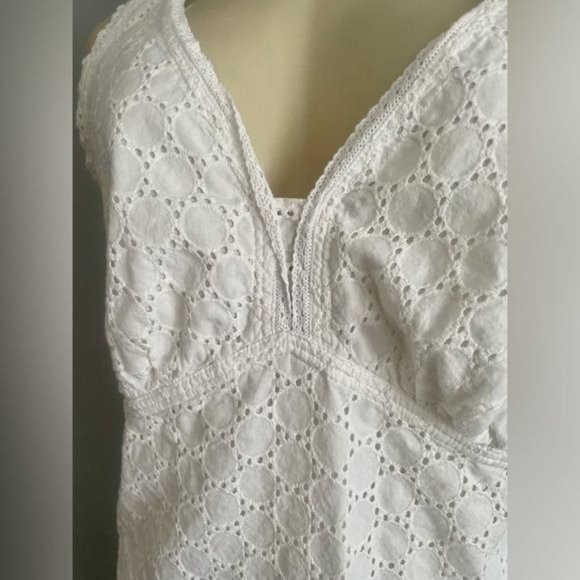 Liz Claiborne Sleeveless Dress size 12 with Empire waist Cotton white summer. - Picture 3 of 7